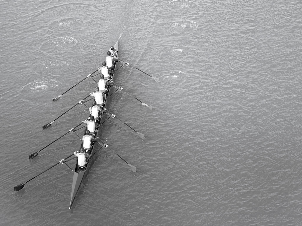 Rowing team in practice session